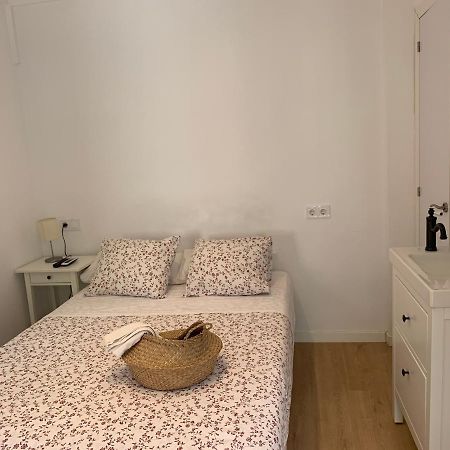 Estupenda Suite Con Entrada Independiente Cerca A Ifema Y Barajas Madrid Buitenkant foto